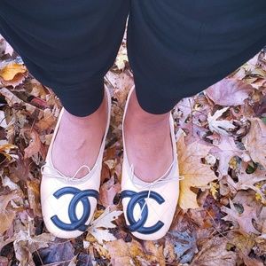 Chanel Flats Sze.40